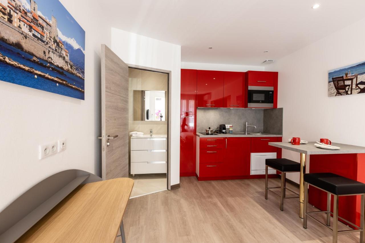 Appartements French Riviera Confidential Centre Ville Juan Les Pins Proche Des Plages Zewnętrze zdjęcie