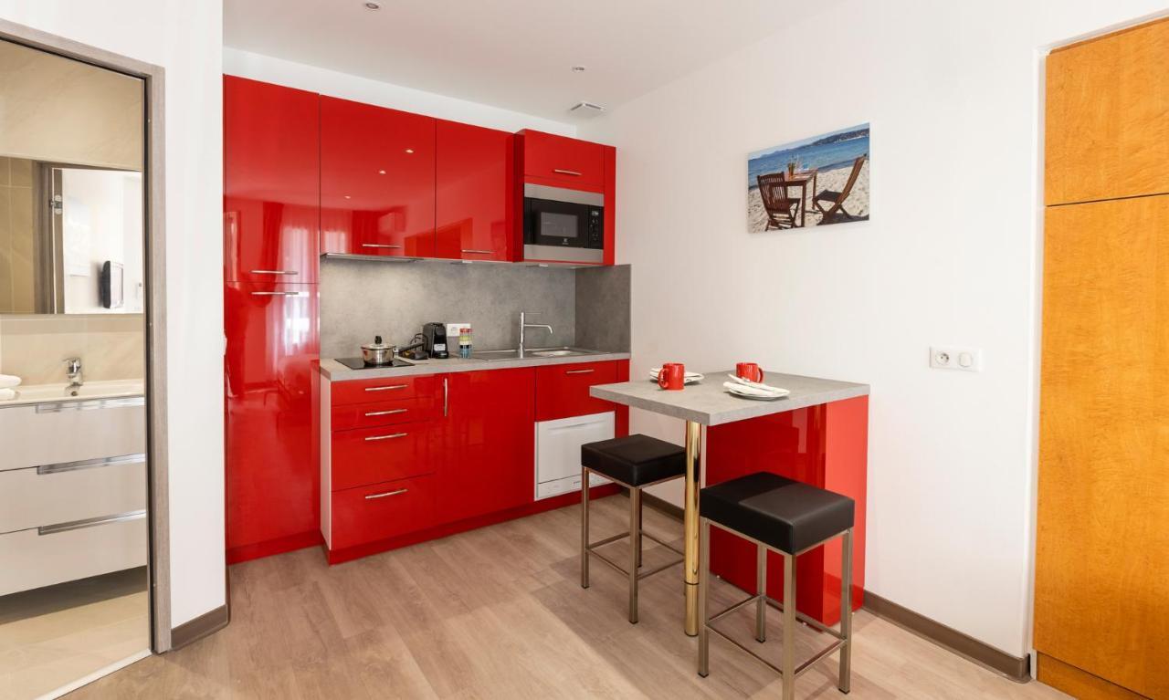 Appartements French Riviera Confidential Centre Ville Juan Les Pins Proche Des Plages Zewnętrze zdjęcie