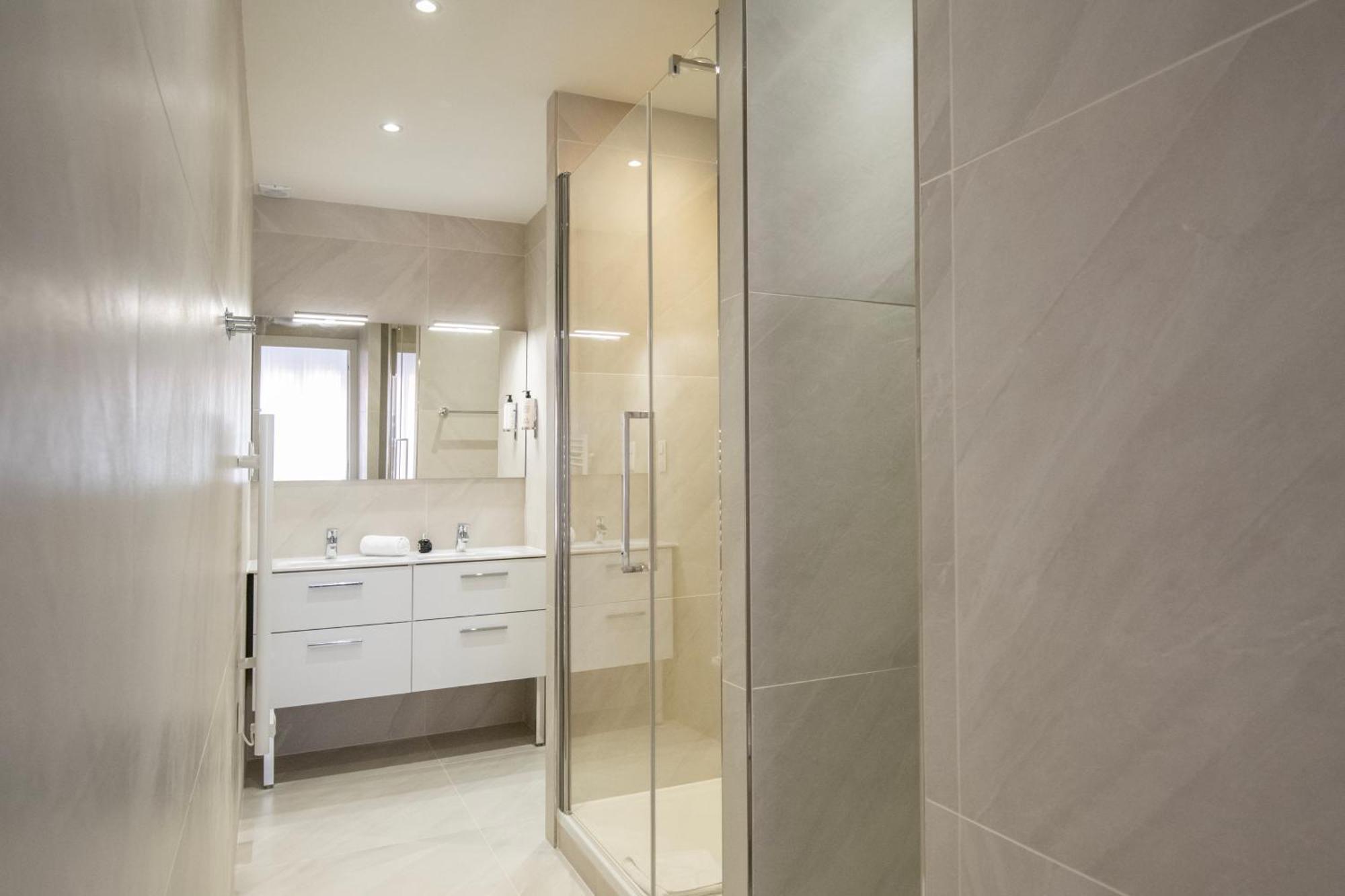 Appartements French Riviera Confidential Centre Ville Juan Les Pins Proche Des Plages Pokój zdjęcie