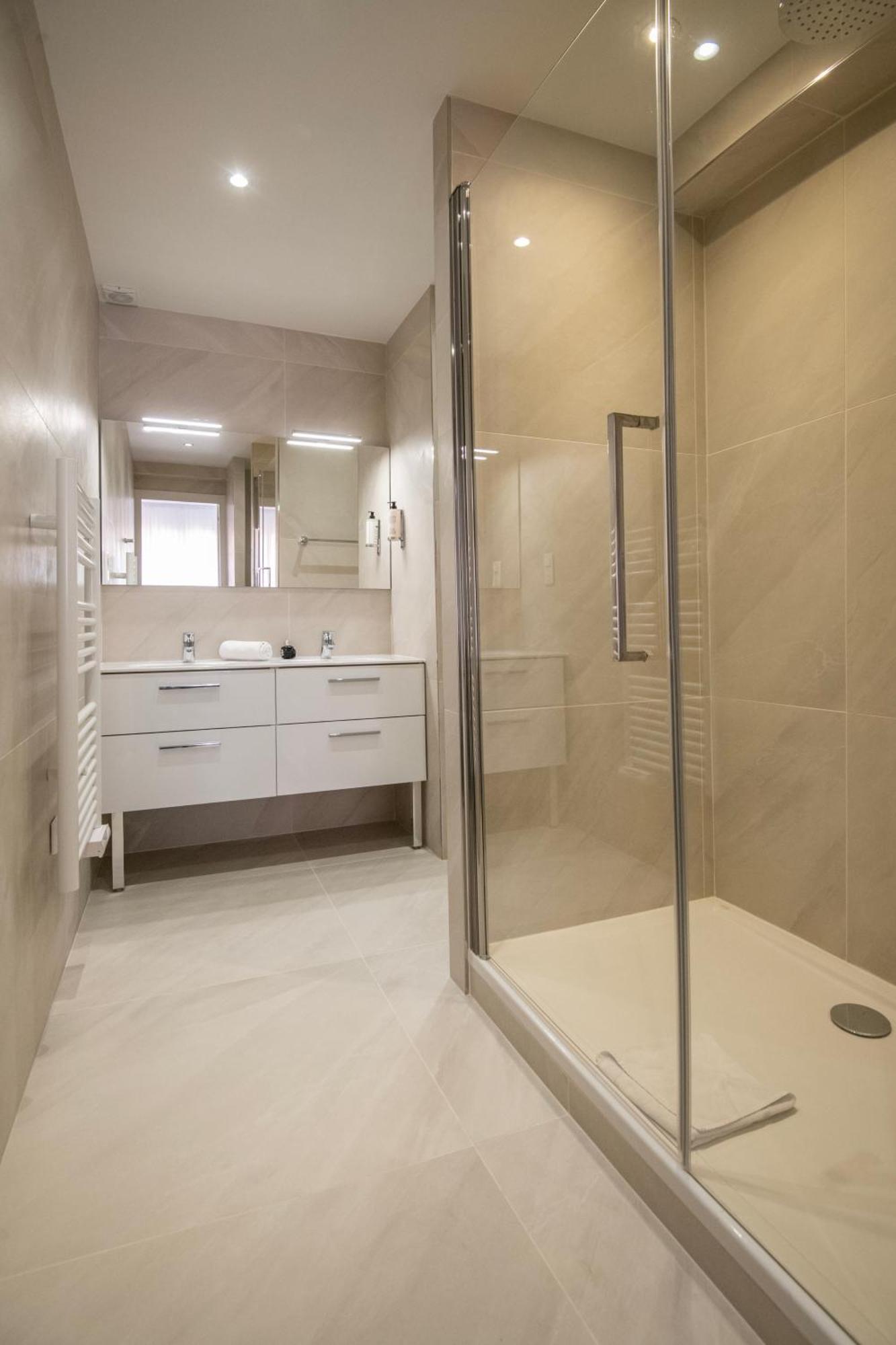 Appartements French Riviera Confidential Centre Ville Juan Les Pins Proche Des Plages Pokój zdjęcie